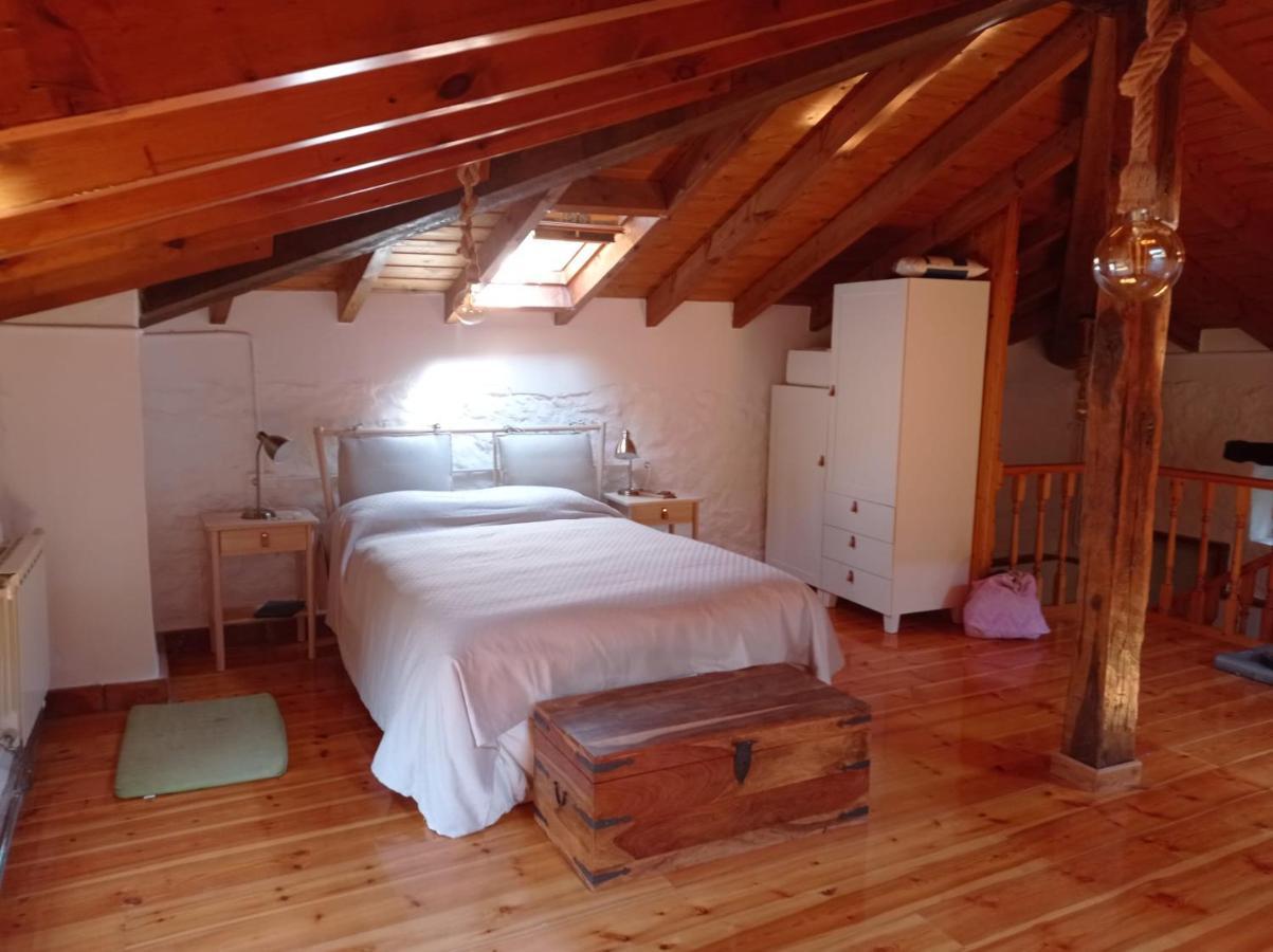 Amplia Y Comoda Casa De Piedra Con Porche Y Jardin San Roque de Riomiera ภายนอก รูปภาพ