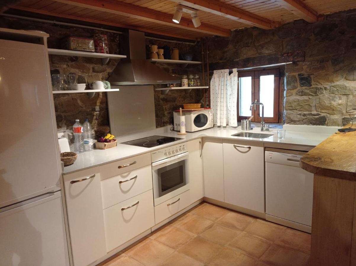 Amplia Y Comoda Casa De Piedra Con Porche Y Jardin San Roque de Riomiera ภายนอก รูปภาพ