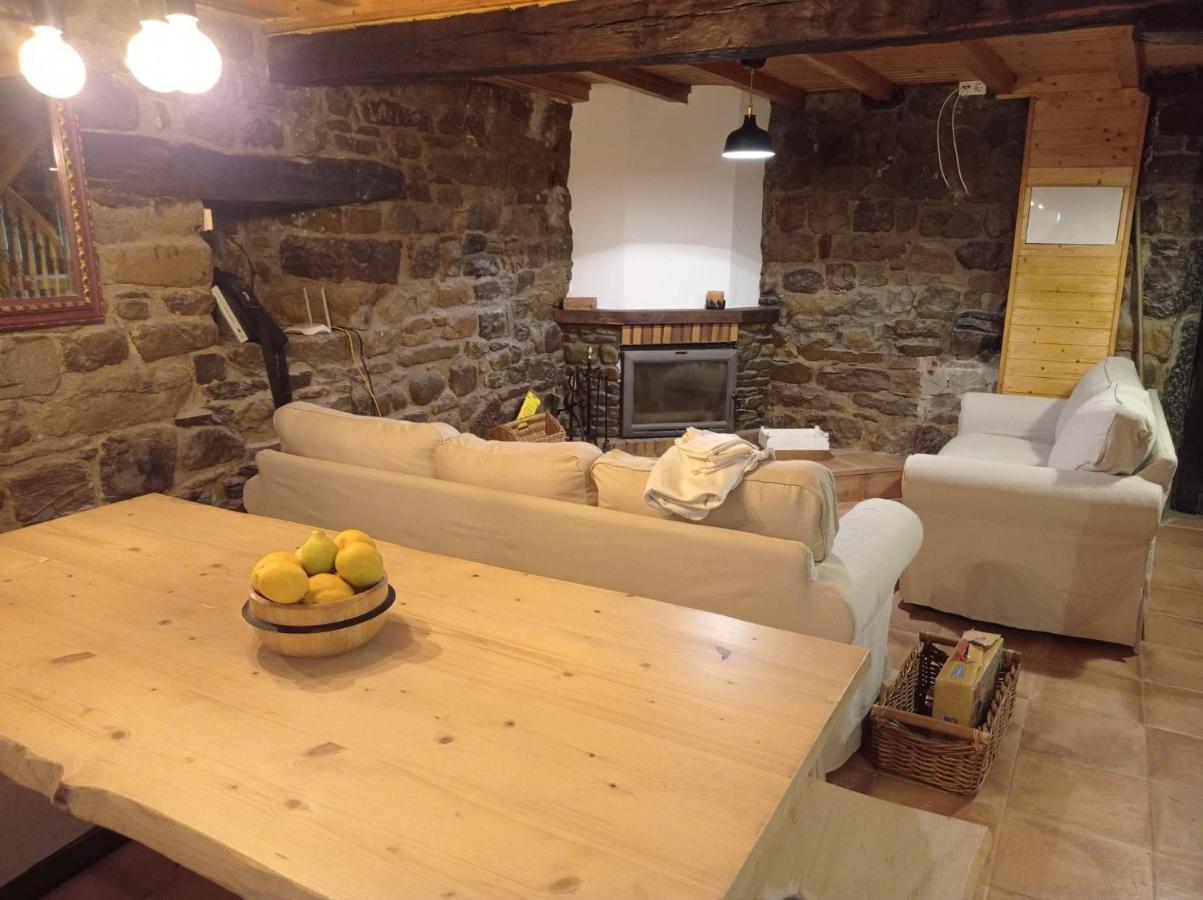 Amplia Y Comoda Casa De Piedra Con Porche Y Jardin San Roque de Riomiera ภายนอก รูปภาพ