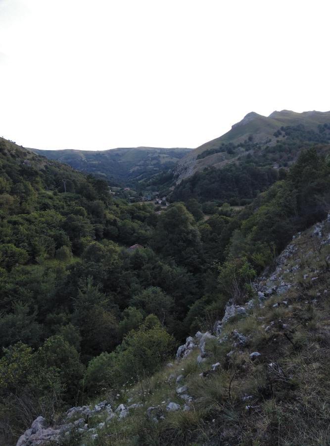 Amplia Y Comoda Casa De Piedra Con Porche Y Jardin San Roque de Riomiera ภายนอก รูปภาพ